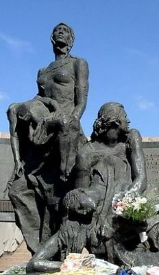 Фрагмент Мемориала на пл. Победы