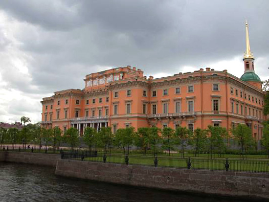 Михайловский замок, филиал Государственного Русского музея
