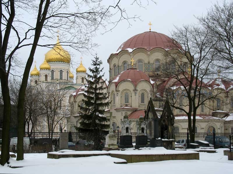 Казанская церковь и Воскресенский собор