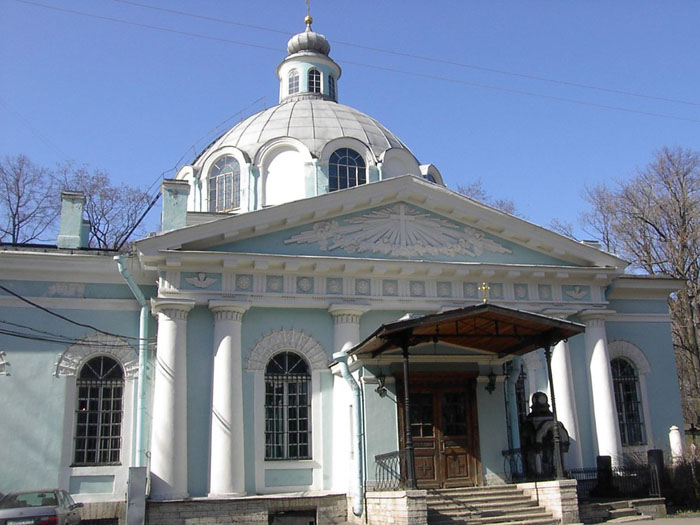 Церковь Смоленской иконы Божией Матери на Смоленском кладбище