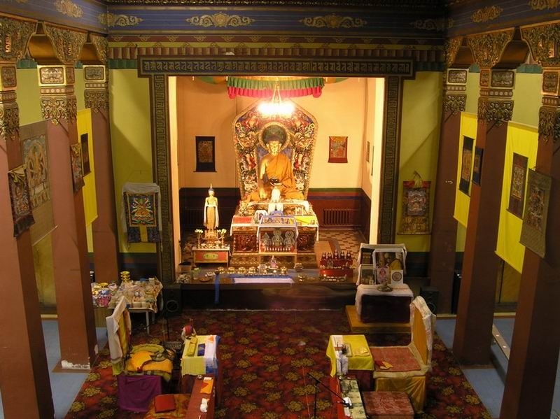 Буддийский храм «Дацан Гунзэчойнэй». Алтарный зал