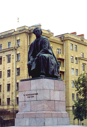 Памятник, Московский пр., 163