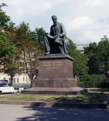 Памятник Н.А. Римскому-Корсакову, 1952, Театральная пл.