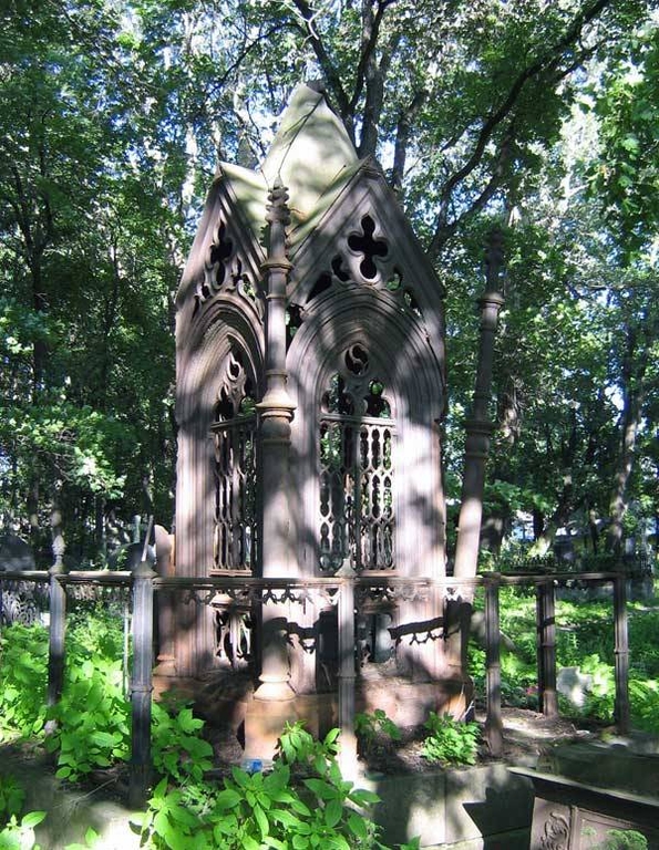 Могила Ч. Берда на Смоленском лютеранском кладбище