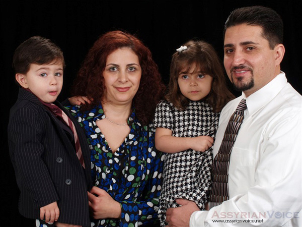 Ассирийская семья