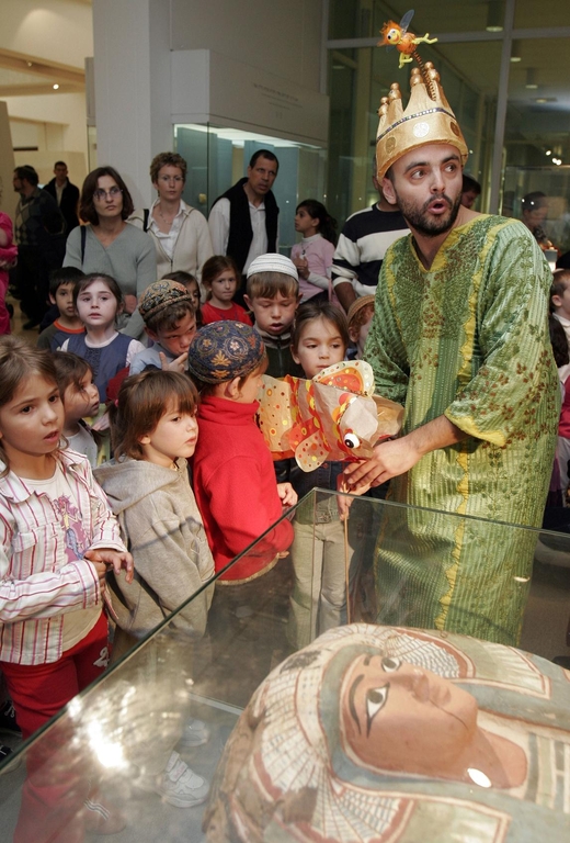 Пурим - праздник в память спасения евреев от истребления Аманом на территории Персидской империи