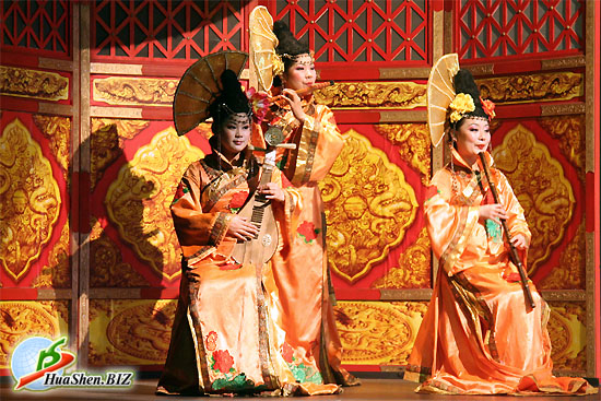 Театральное представление. Китайский национальный театр