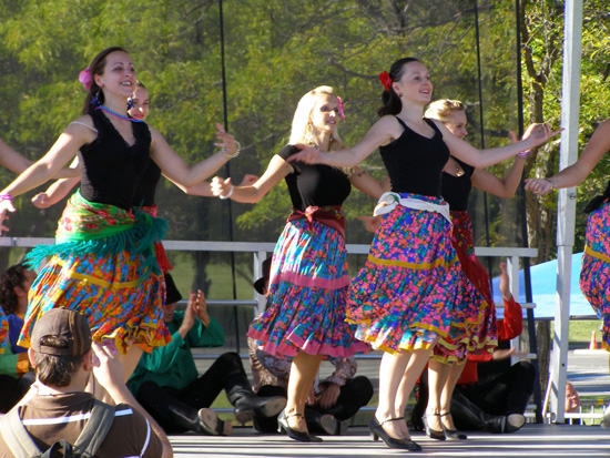 Многие словаки обожают цыганскую музыку и танцы